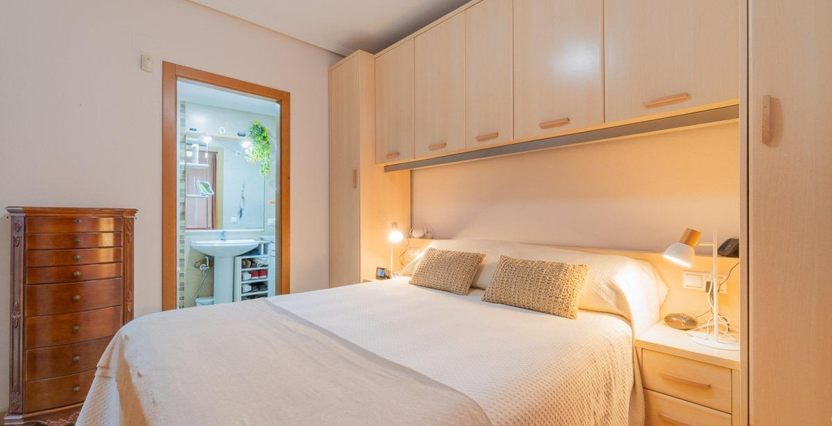 Resale - Apartment / flat - Torrevieja - Centro