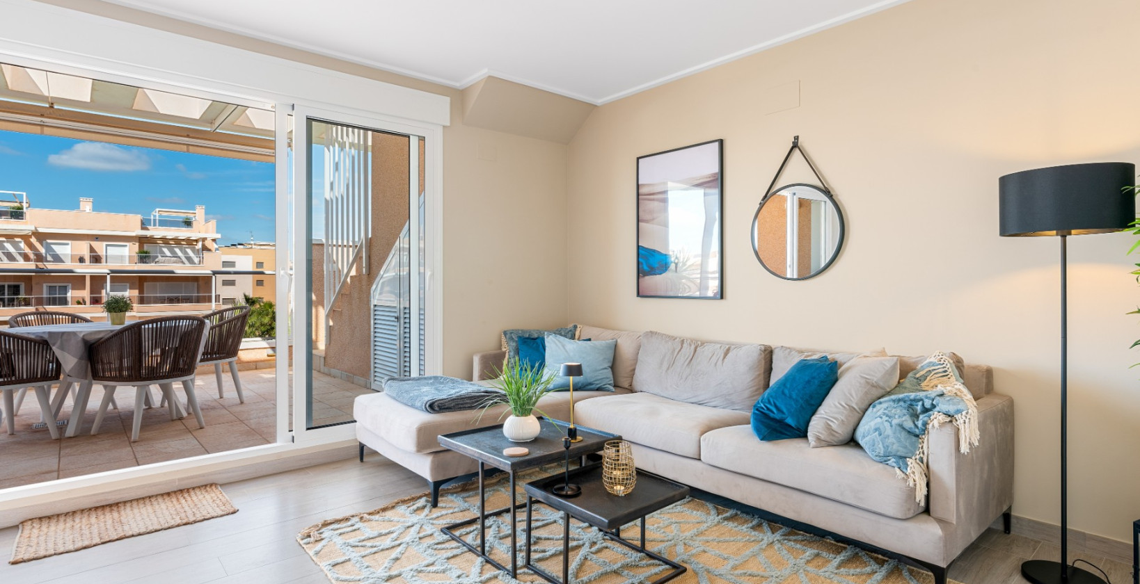 Resale - Apartment / flat - Orihuela Costa - Los Dolses