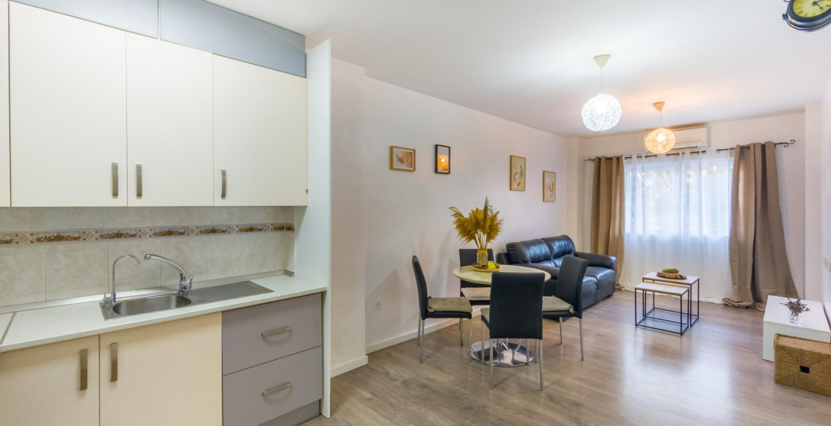 Resale - Apartment / flat - Torrevieja - torrevieja