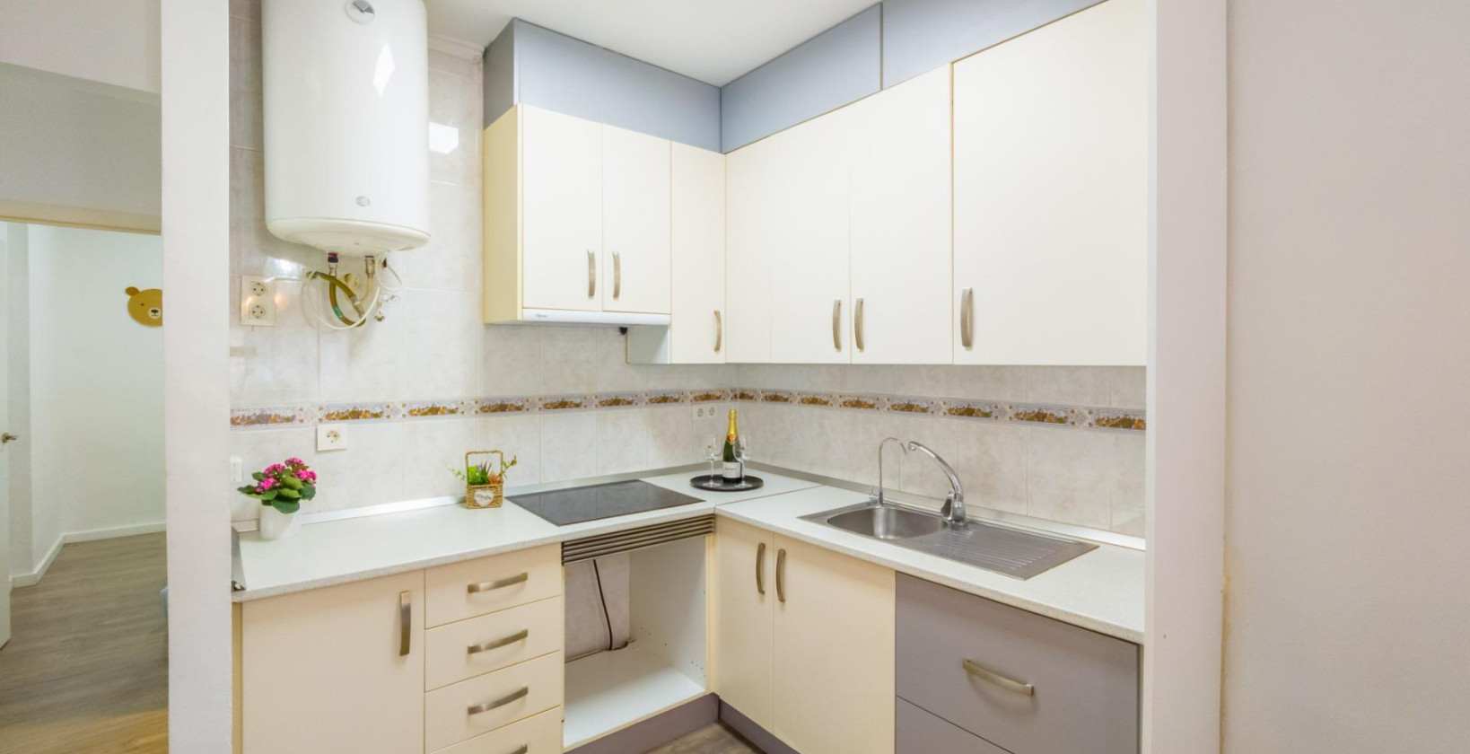 Resale - Apartment / flat - Torrevieja - torrevieja