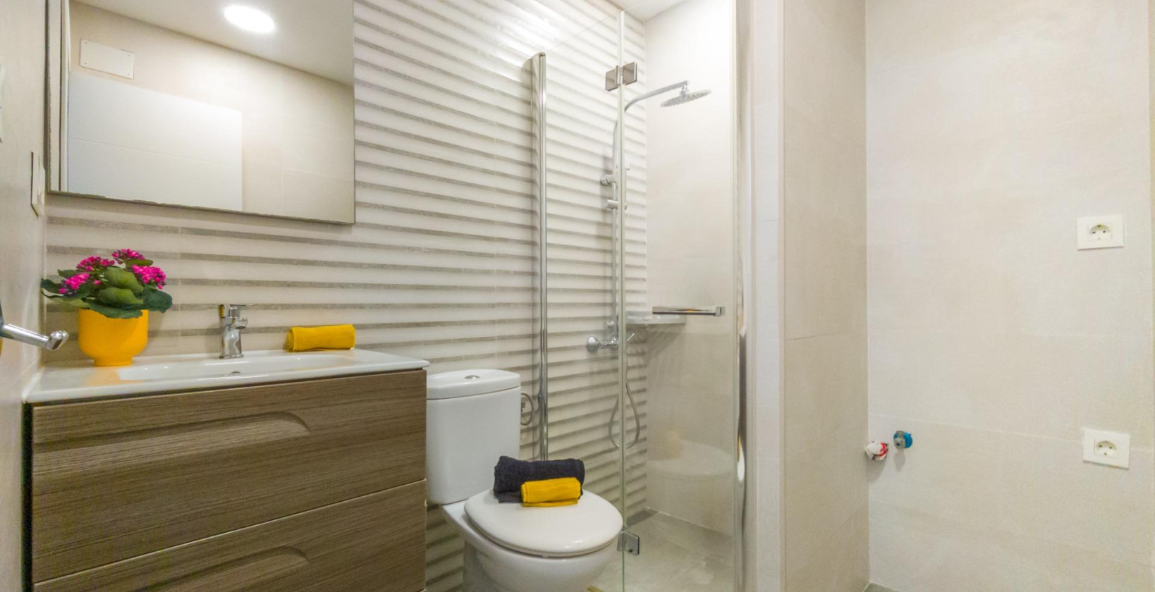 Resale - Apartment / flat - Torrevieja - torrevieja