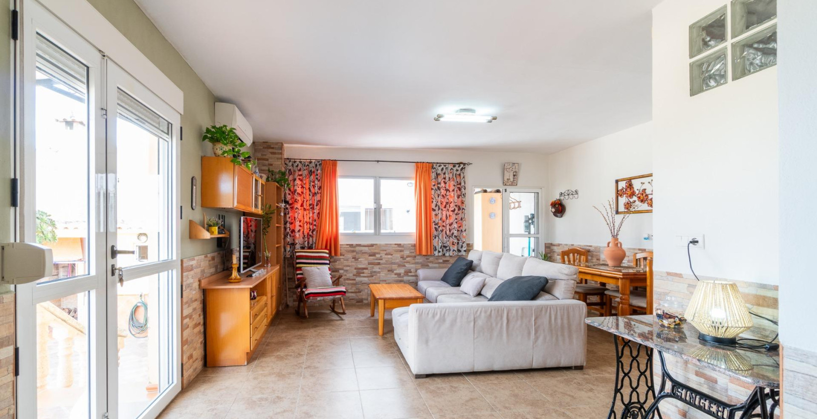 Resale - Apartment / flat - Orihuela Costa - Desamparados-Hurchillo-Torremendo