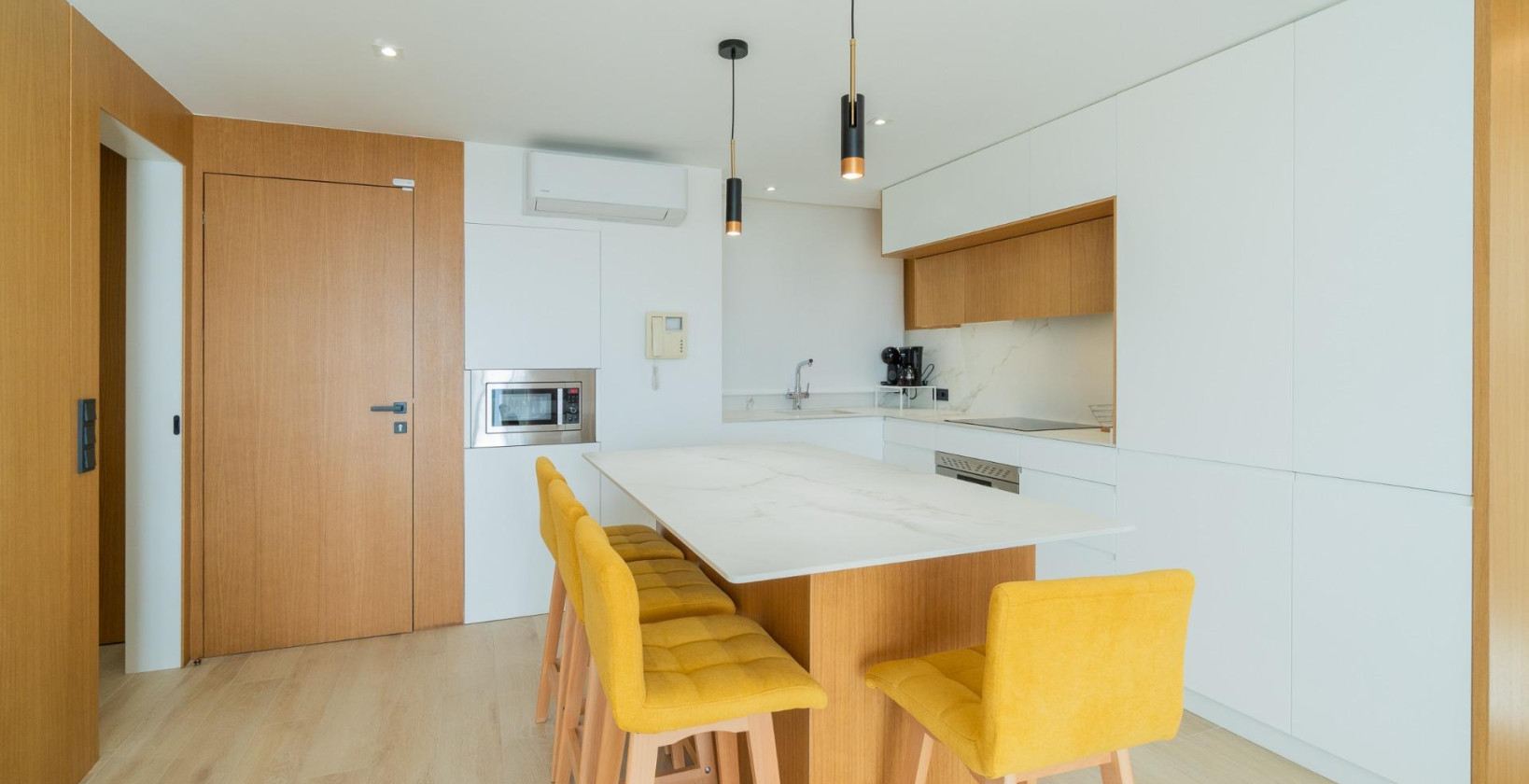 Resale - Apartment / flat - Guardamar del Segura - Puerto Deportivo