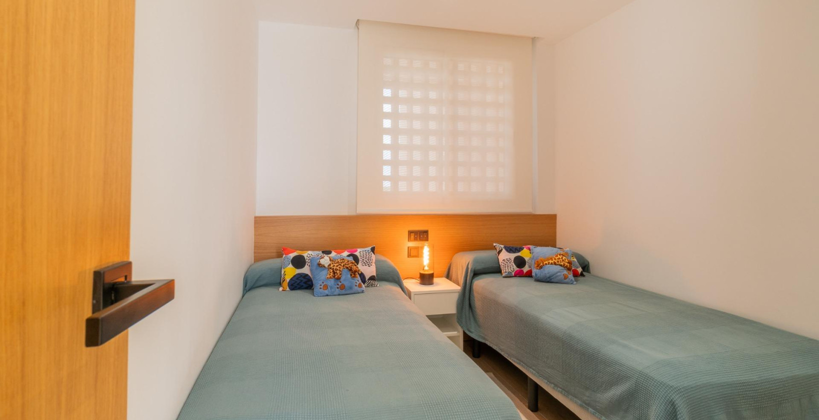 Resale - Apartment / flat - Guardamar del Segura - Puerto Deportivo