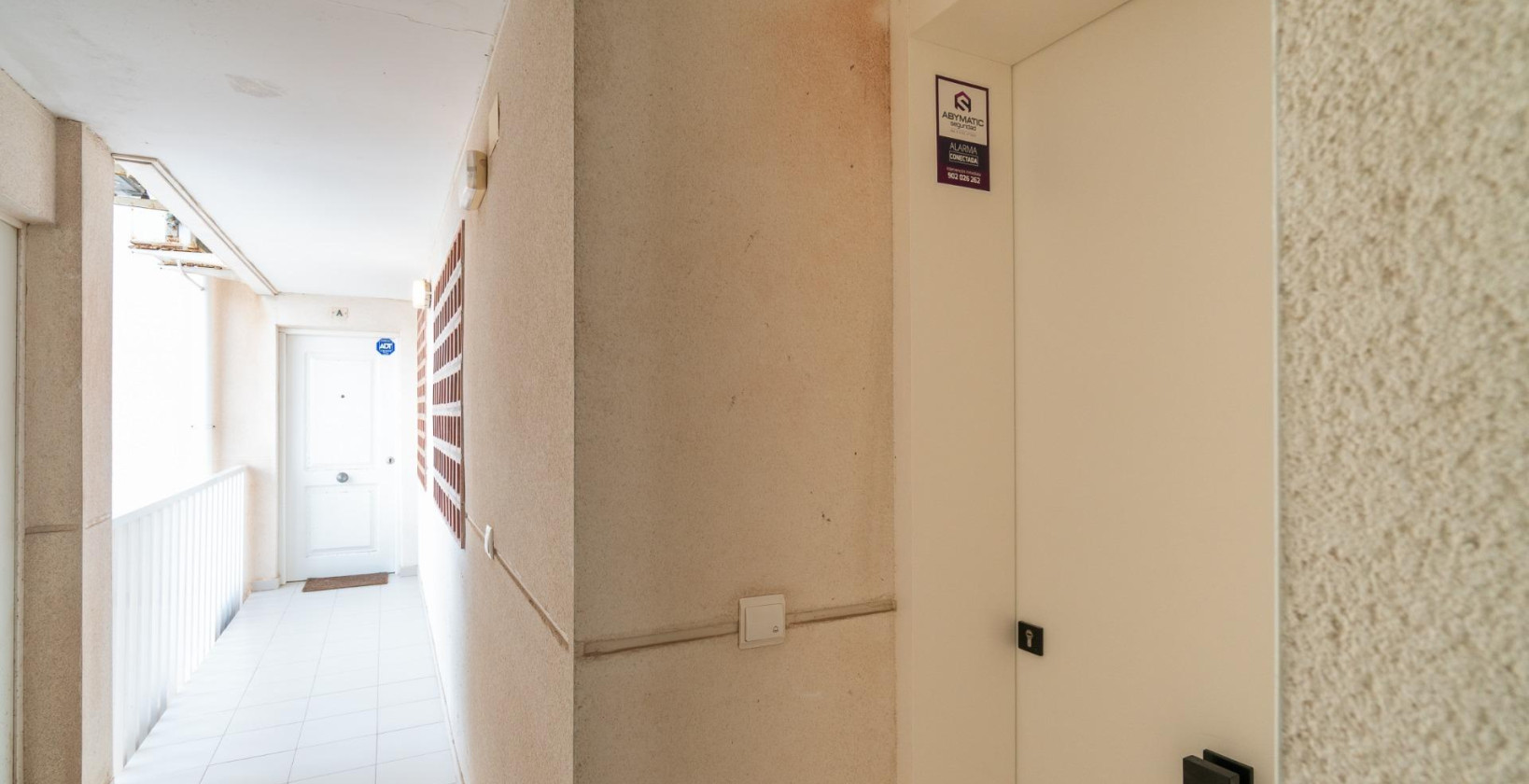 Resale - Apartment / flat - Guardamar del Segura - Puerto Deportivo