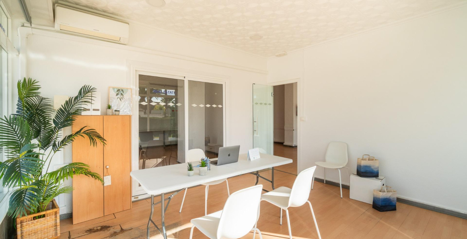 Long time Rental - Commercial - Orihuela Costa - La Zenia