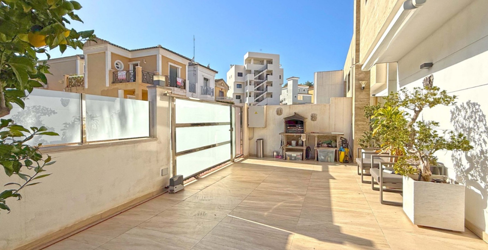 Resale - Villa - Orihuela Costa - Villamartín