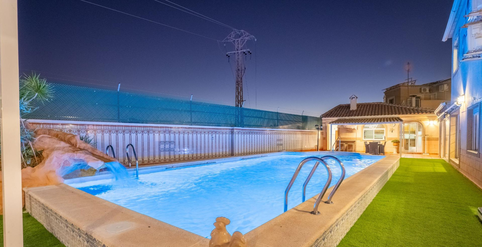 Resale - Villa - Torrevieja - El chaparral