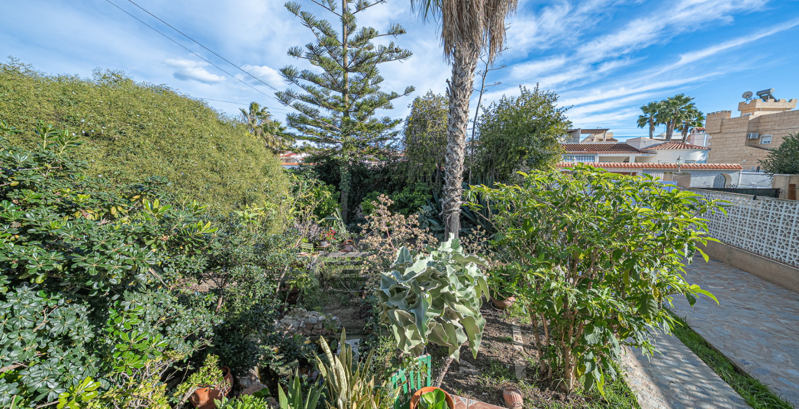 Resale - Semi Detached Villa - Torrevieja - El Chaparral