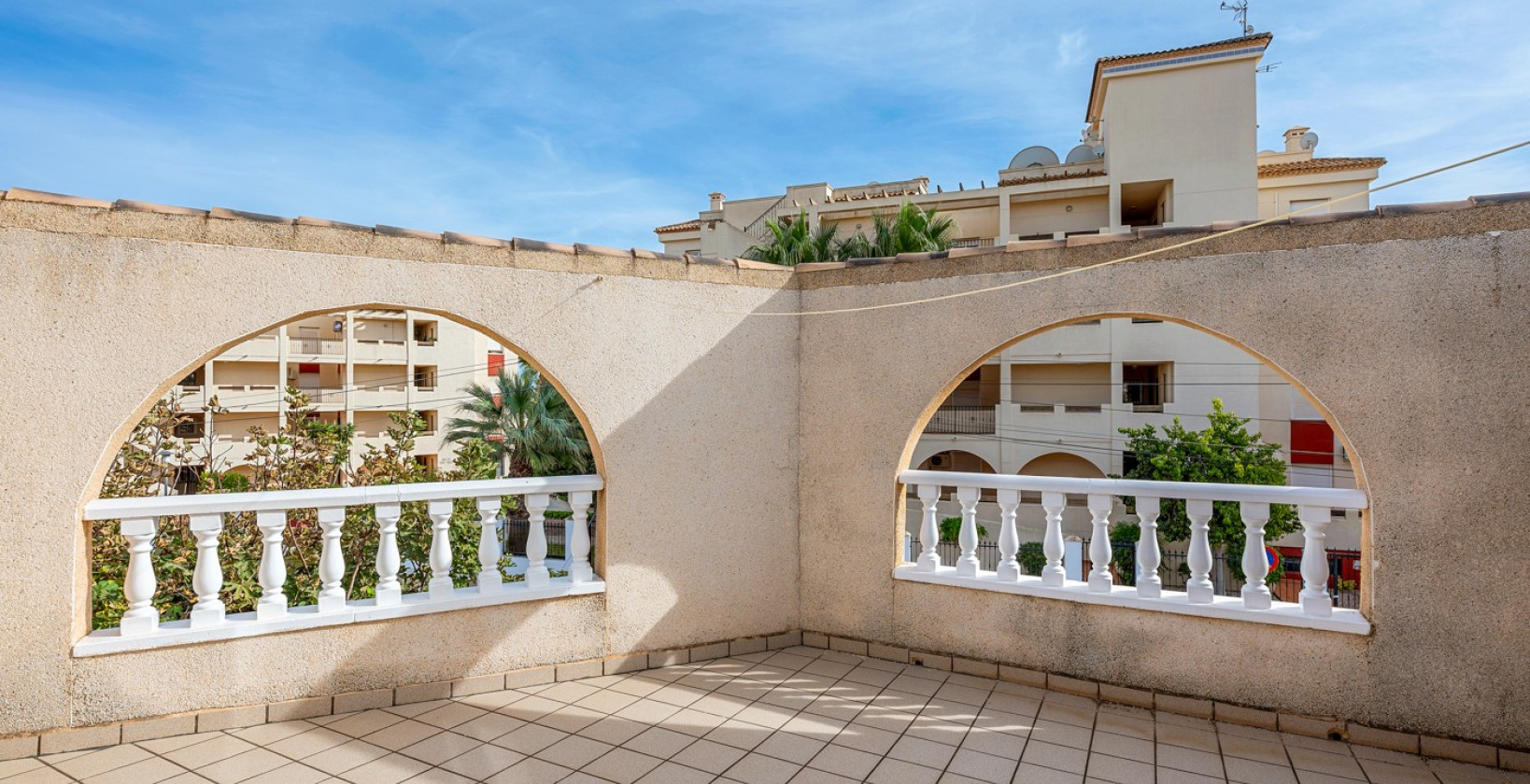 Resale - Villa - Orihuela Costa - Playa Flamenca