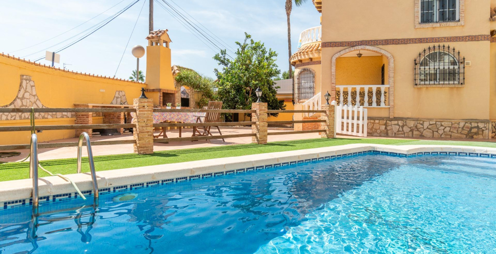 Resale - Villa - Orihuela Costa - Los Almendros-La Florida