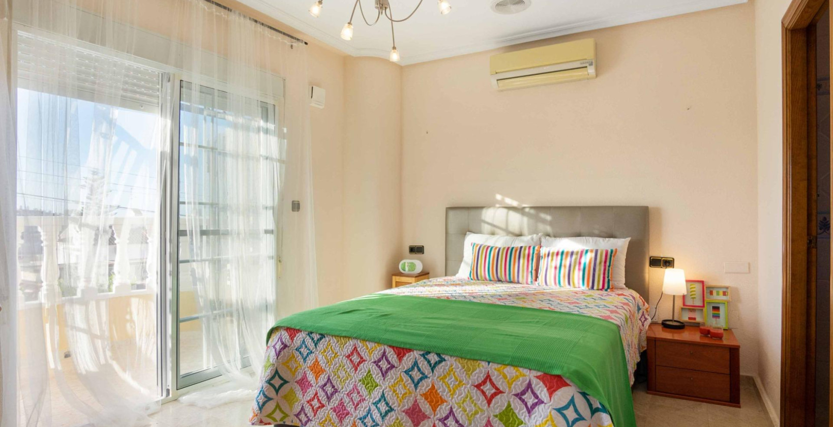 Resale - Villa - Orihuela Costa - Los Almendros-La Florida