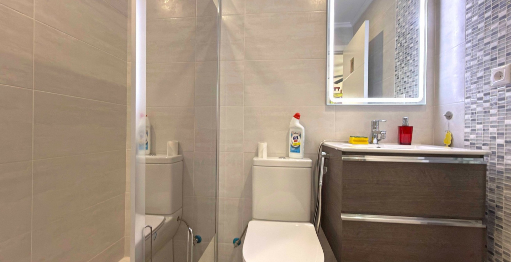 Resale - Apartment / flat - Orihuela Costa - La Zenia