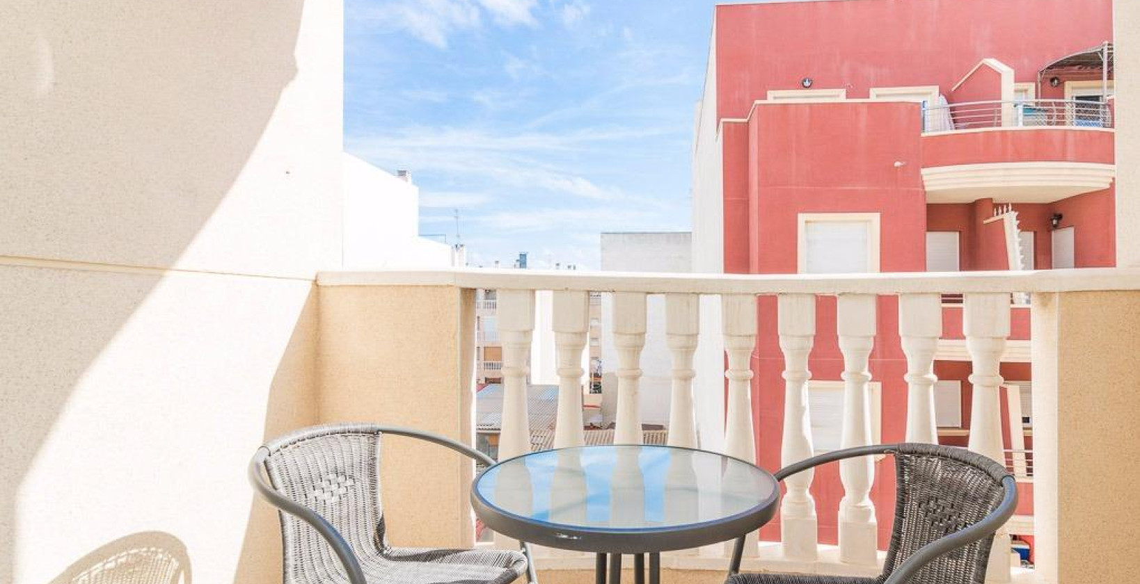 Resale - Apartment / flat - Torrevieja - Centro