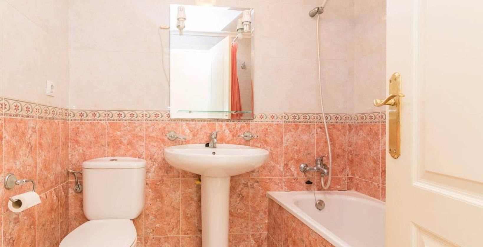 Resale - Apartment / flat - Torrevieja - Centro