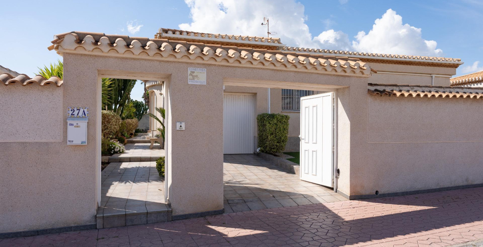 Resale - Villa - Orihuela Costa - Playa Flamenca