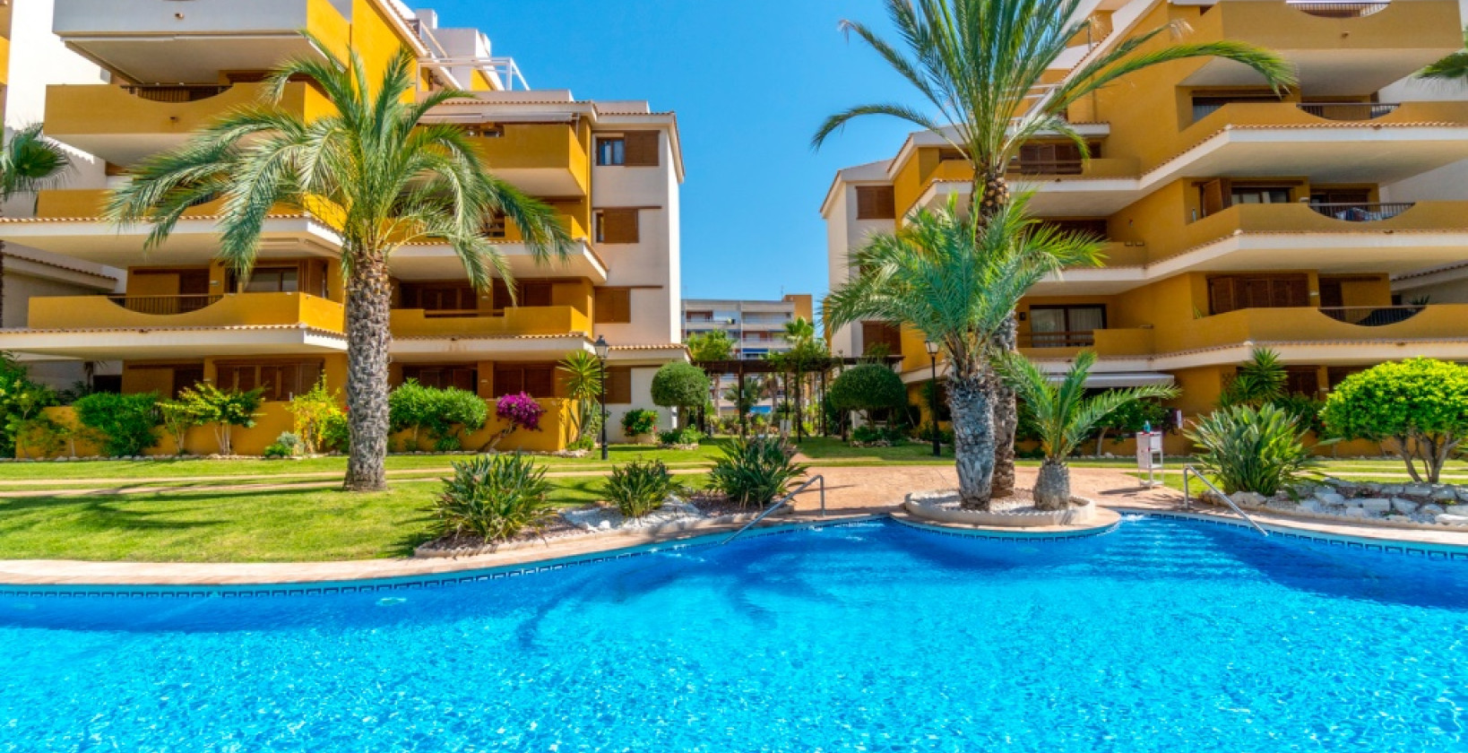 Resale - Apartamento - Torrevieja - Punta Prima