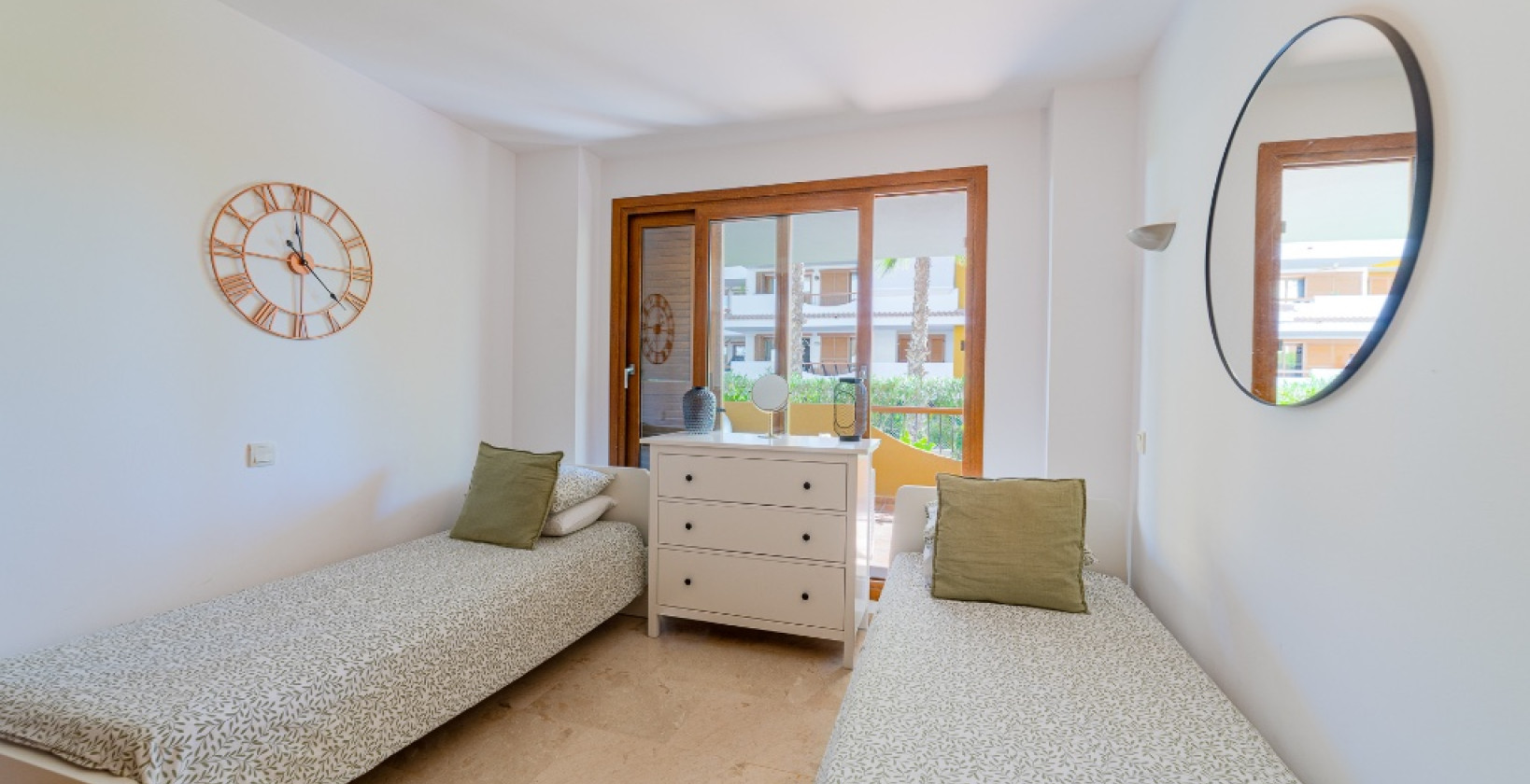 Resale - Apartamento - Torrevieja - Punta Prima