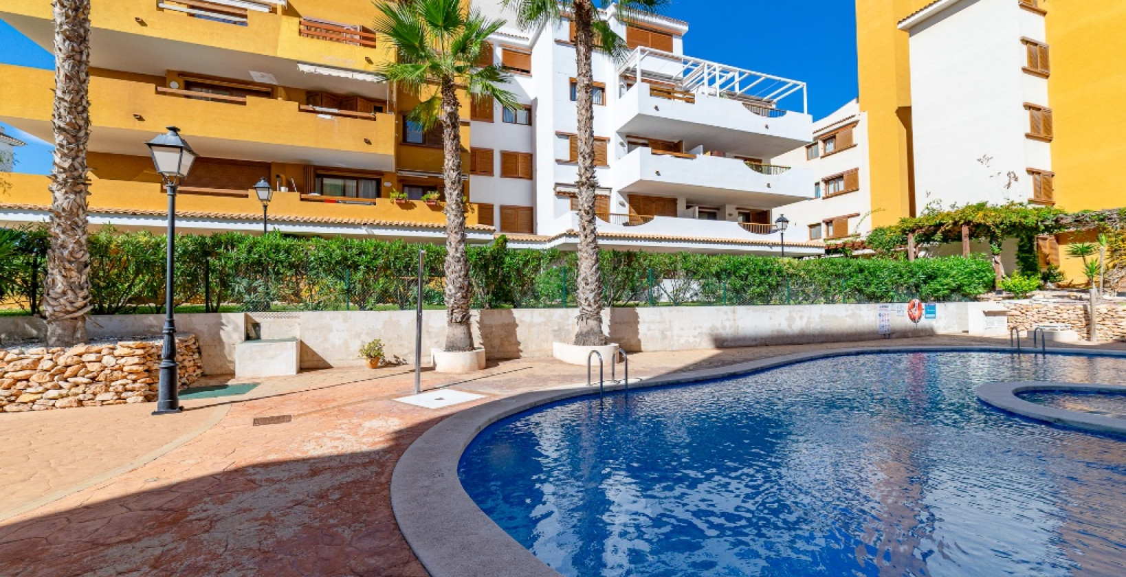 Resale - Apartamento - Torrevieja - Punta Prima