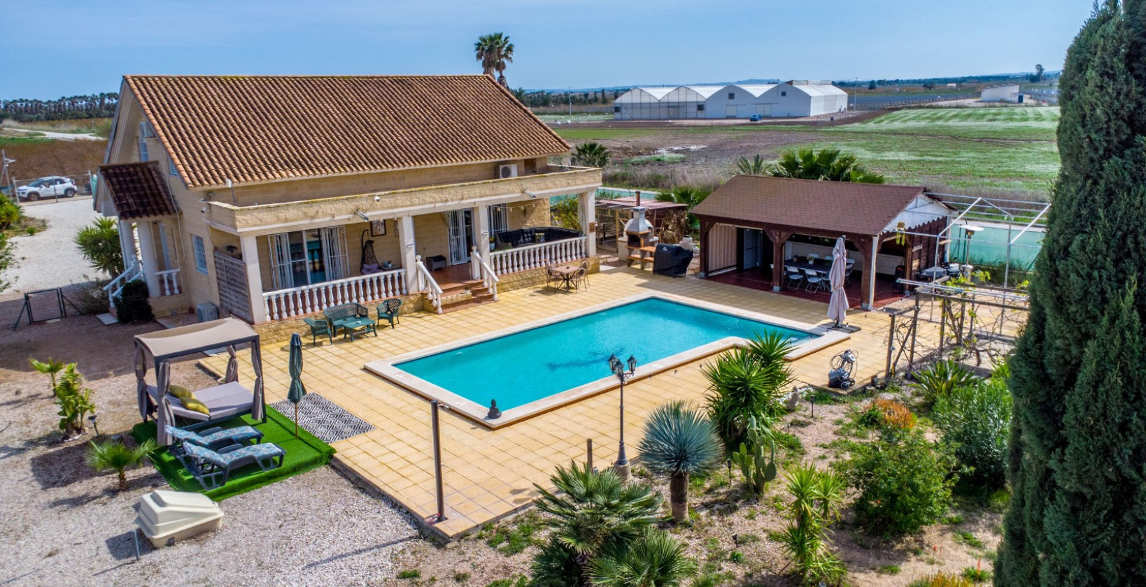 Återförsäljning - Finca - Albatera