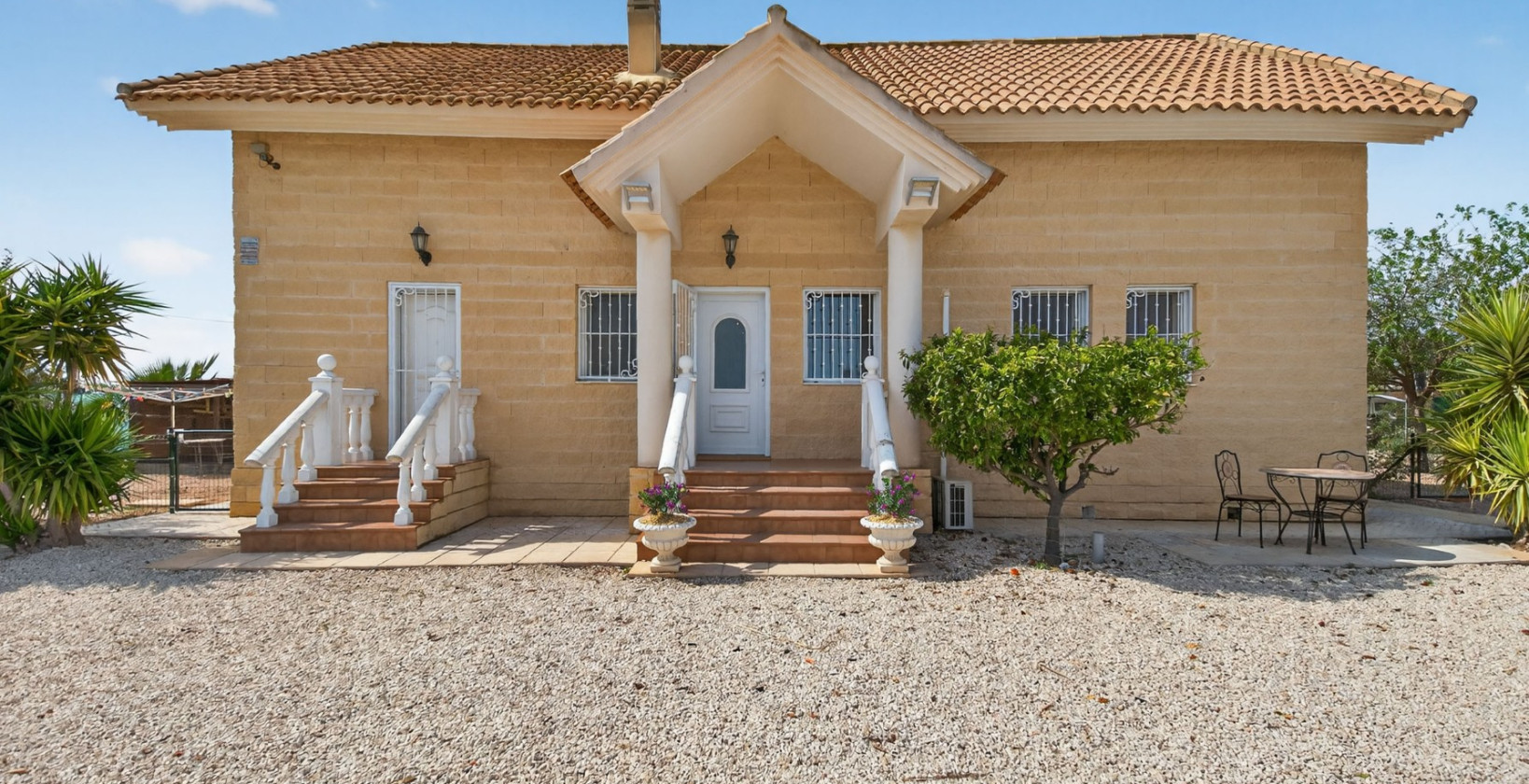 Återförsäljning - Finca - Albatera