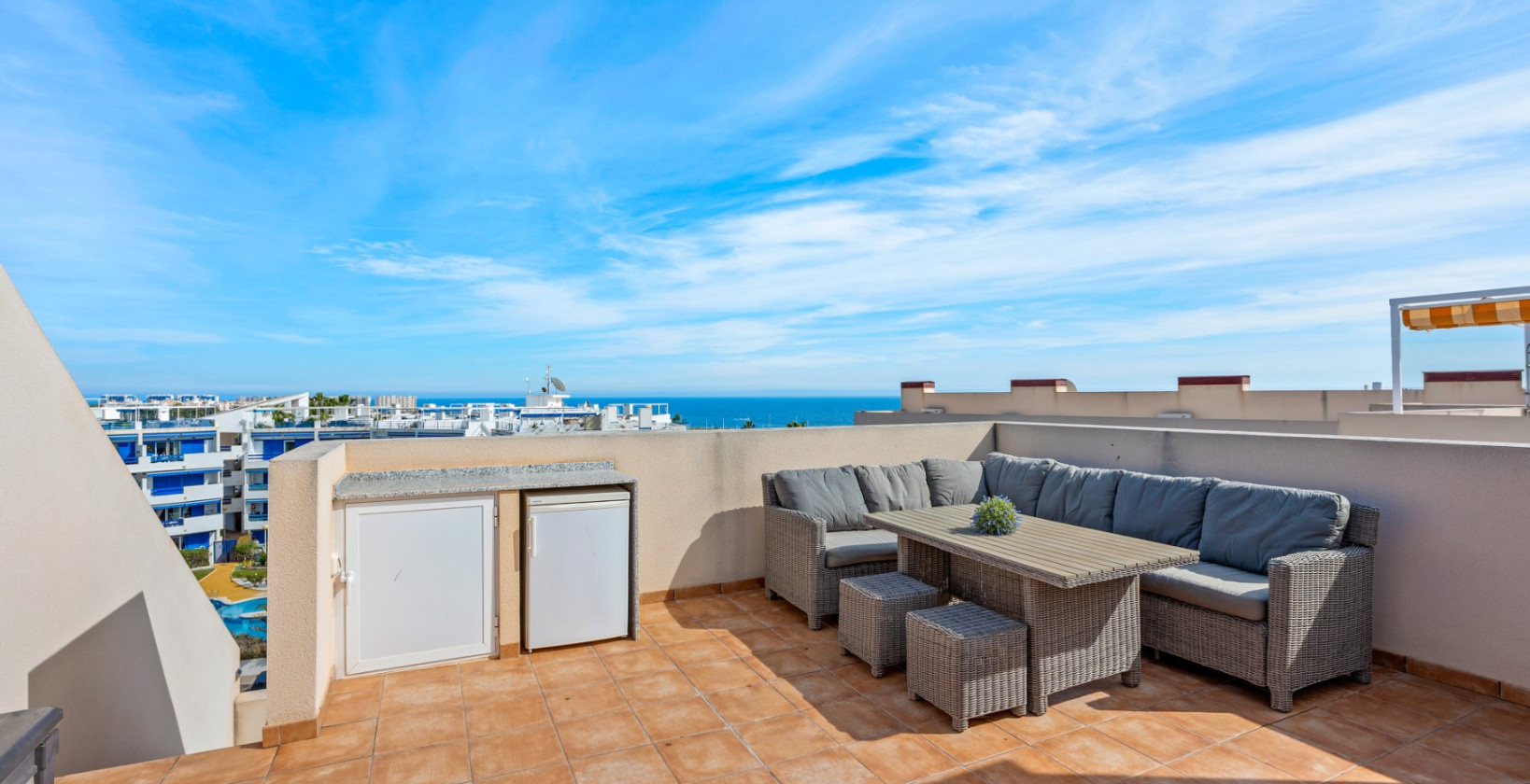 Återförsäljning - Lägenhet / lägenhet - Orihuela Costa - Playa Flamenca