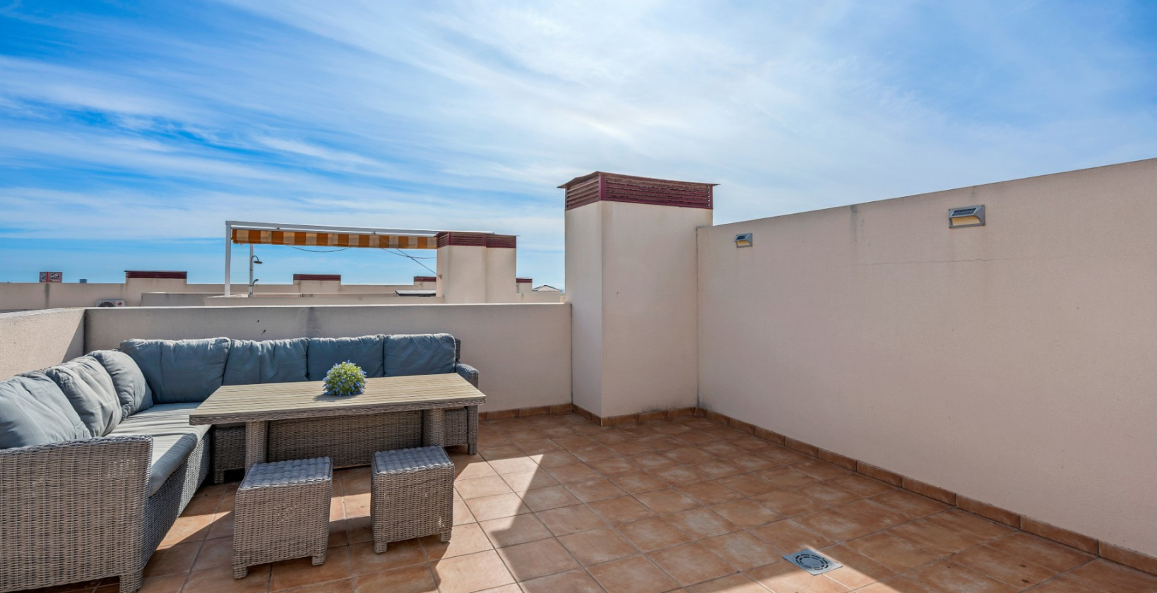 Återförsäljning - Lägenhet / lägenhet - Orihuela Costa - Playa Flamenca