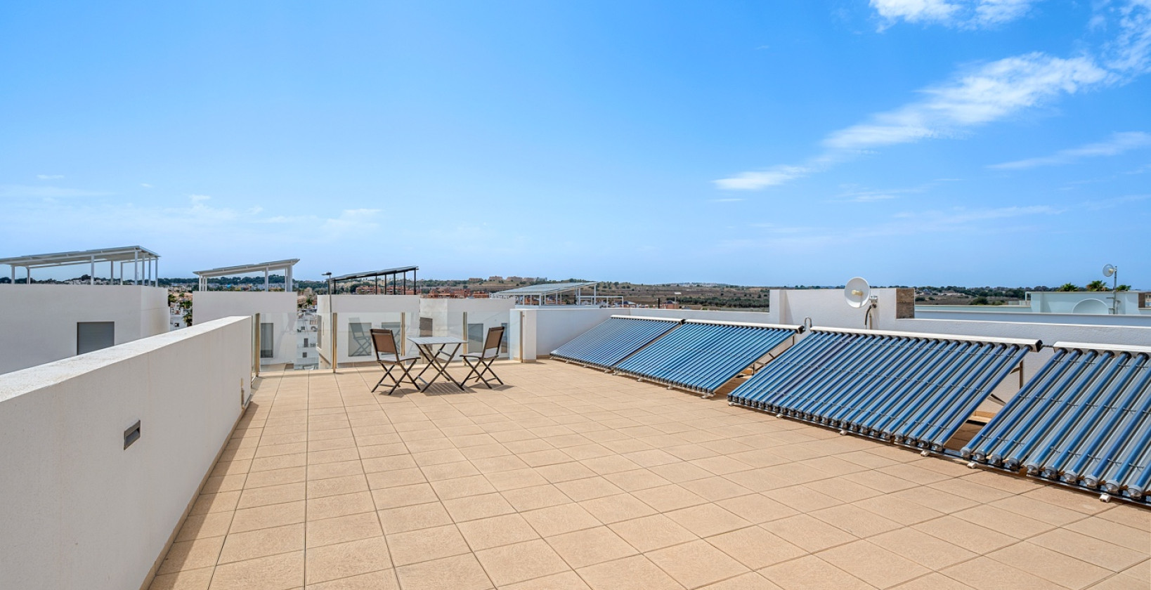 Återförsäljning - Villa - Orihuela Costa - Villamartín