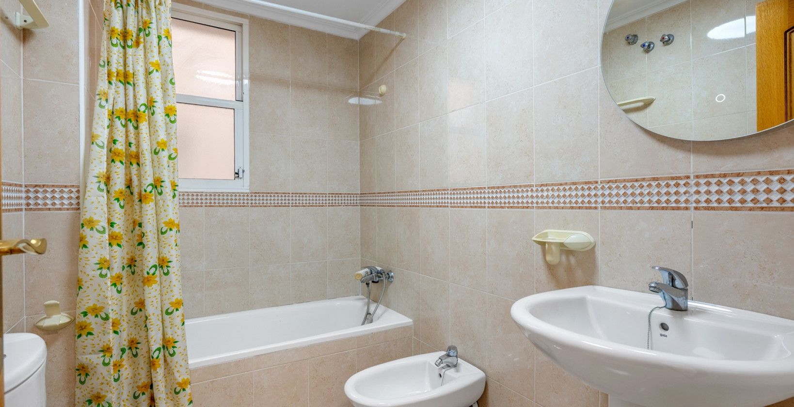 Reventa - Apartamento / piso - Torrevieja - torrevieja