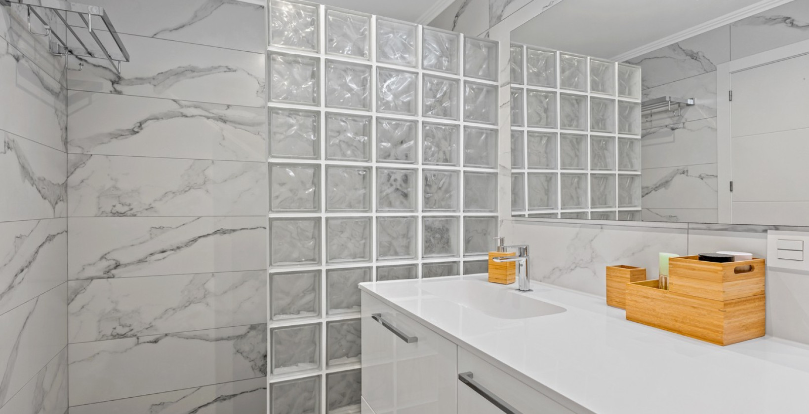 Reventa - Apartamento / piso - La Nucía - La nucia