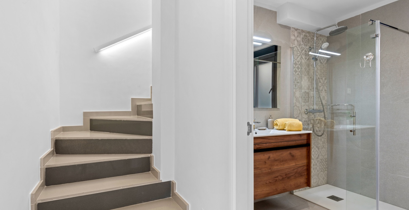 Återförsäljning - Semi Detached Villa - San Fulgencio - La Marina