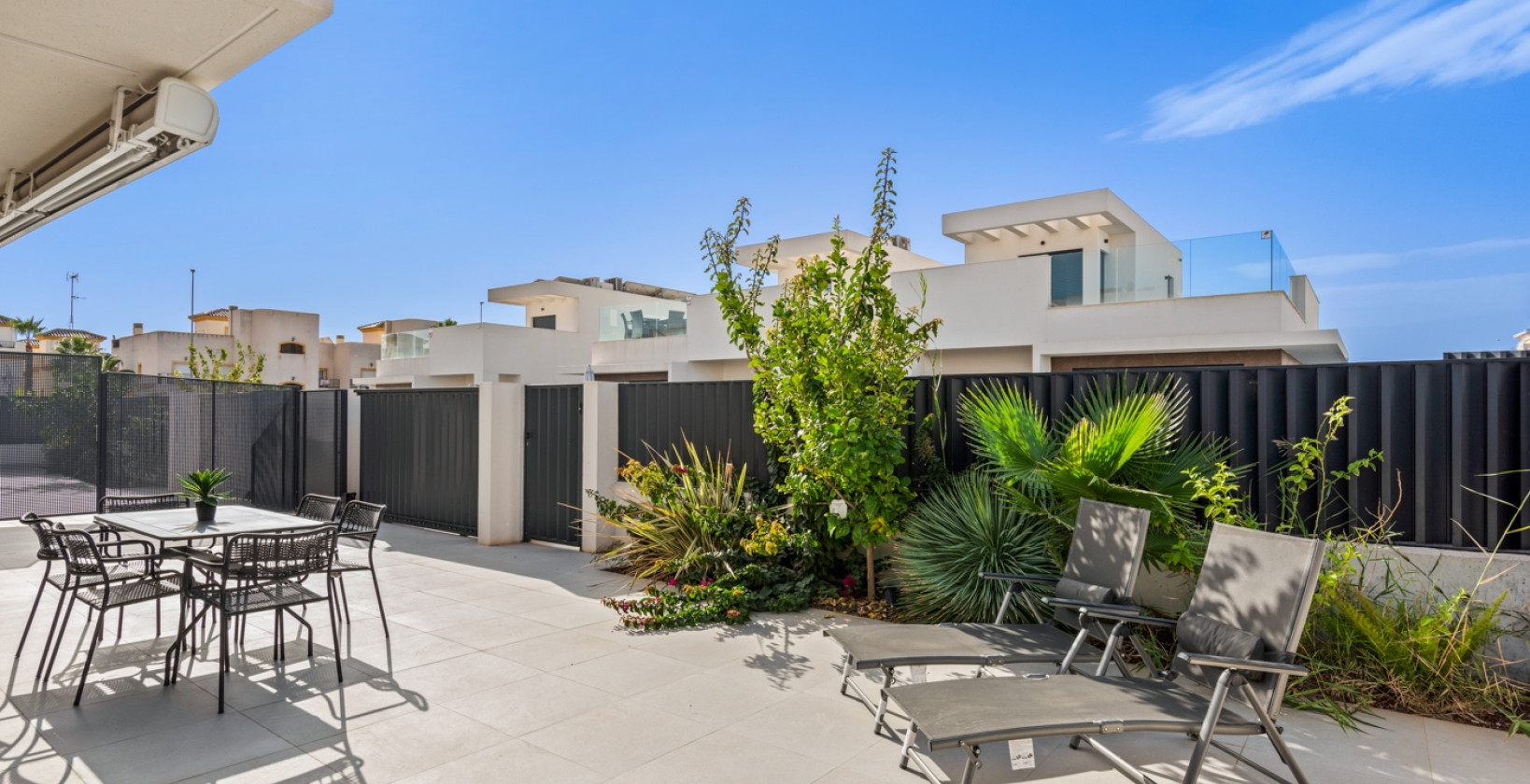 Återförsäljning - Semi Detached Villa - San Fulgencio - La Marina