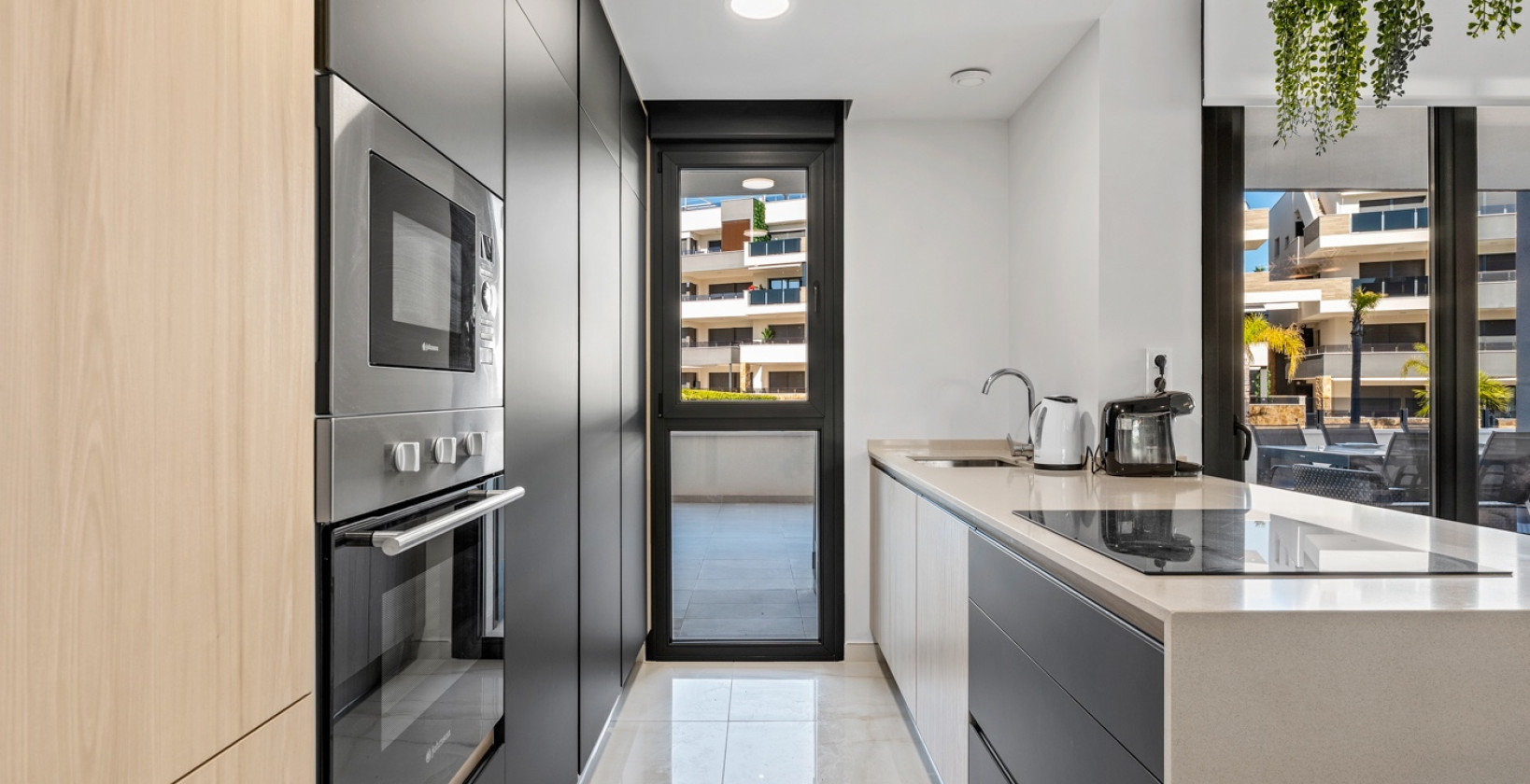 Återförsäljning - Lägenhet / lägenhet - Orihuela Costa - Playa Flamenca