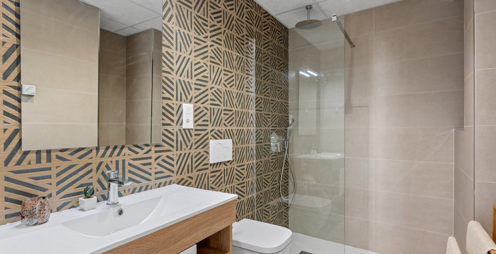 Återförsäljning - Lägenhet / lägenhet - Orihuela Costa - Playa Flamenca