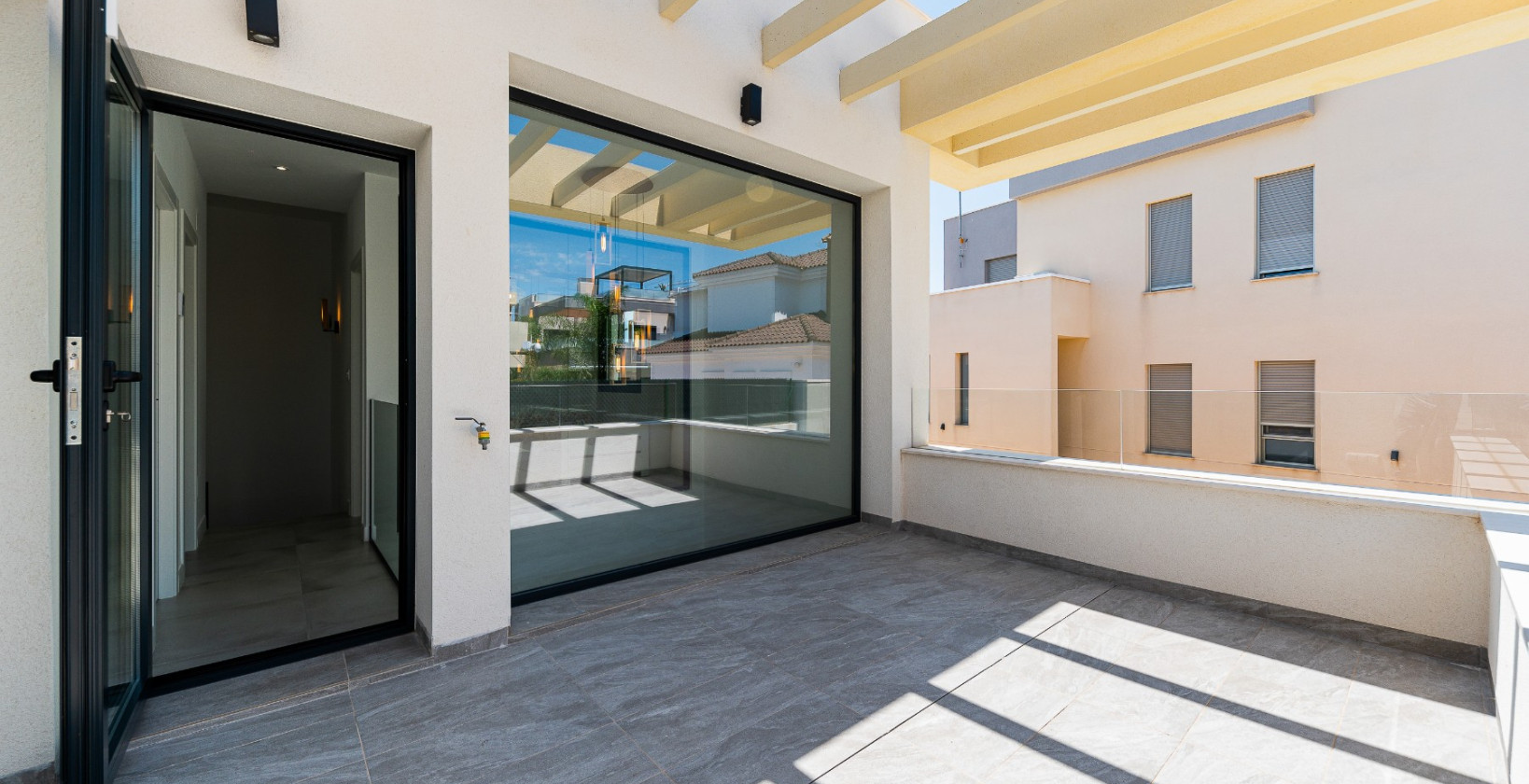 Återförsäljning - Villa - Los Montesinos