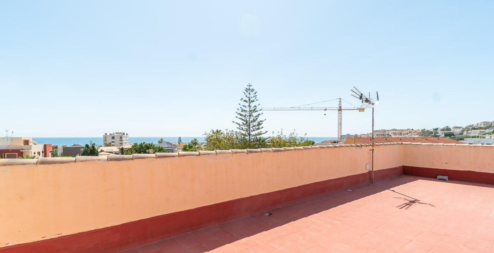 Resale - Villa - Torrevieja - La Mata