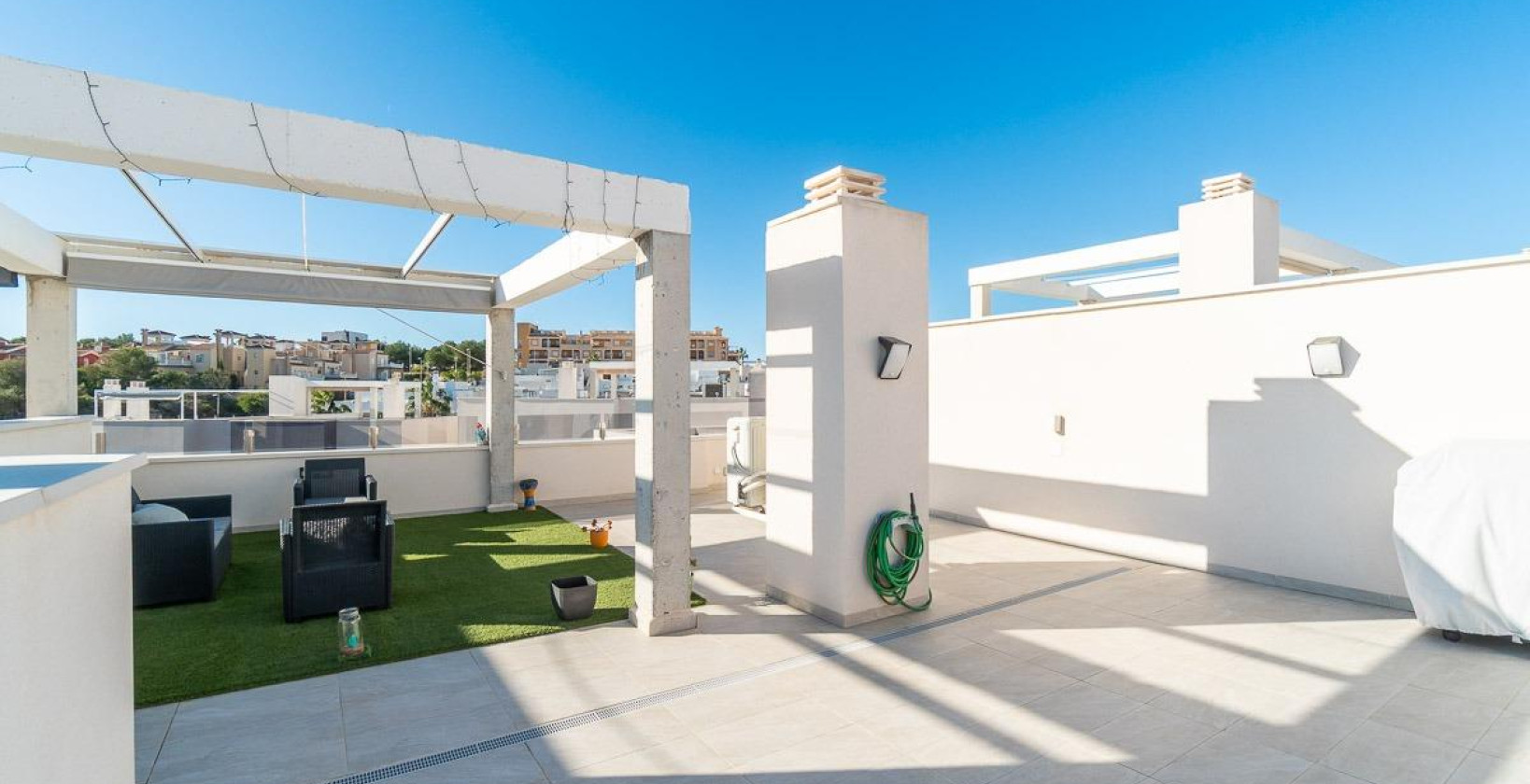 Resale - Apartment / flat - Orihuela Costa - PAU 26