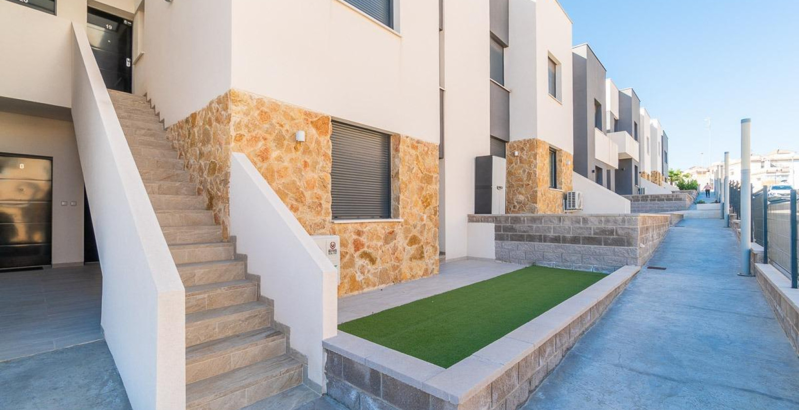 Resale - Apartment / flat - Orihuela Costa - PAU 26