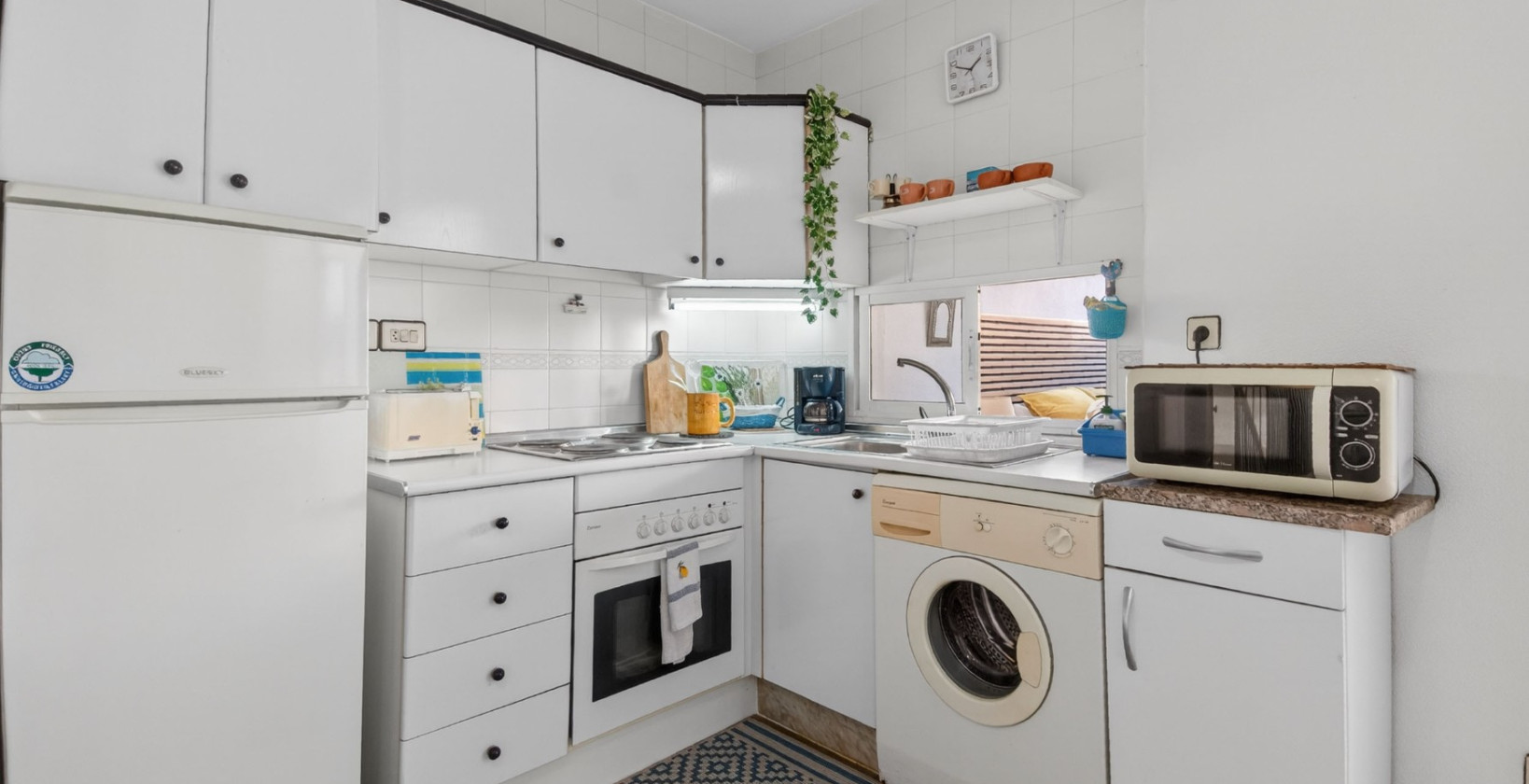 Resale - Apartment / flat - Torrevieja - Playa del Cura