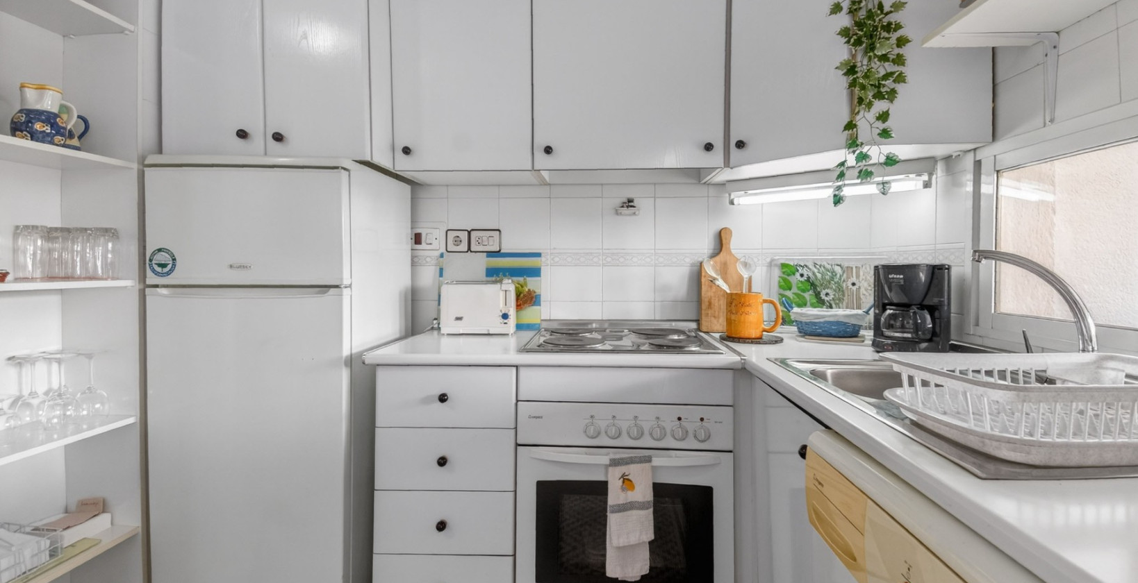 Resale - Apartment / flat - Torrevieja - Playa del Cura