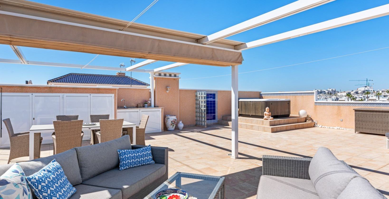 Återförsäljning - Lägenhet / lägenhet - Los Altos - Torrevieja