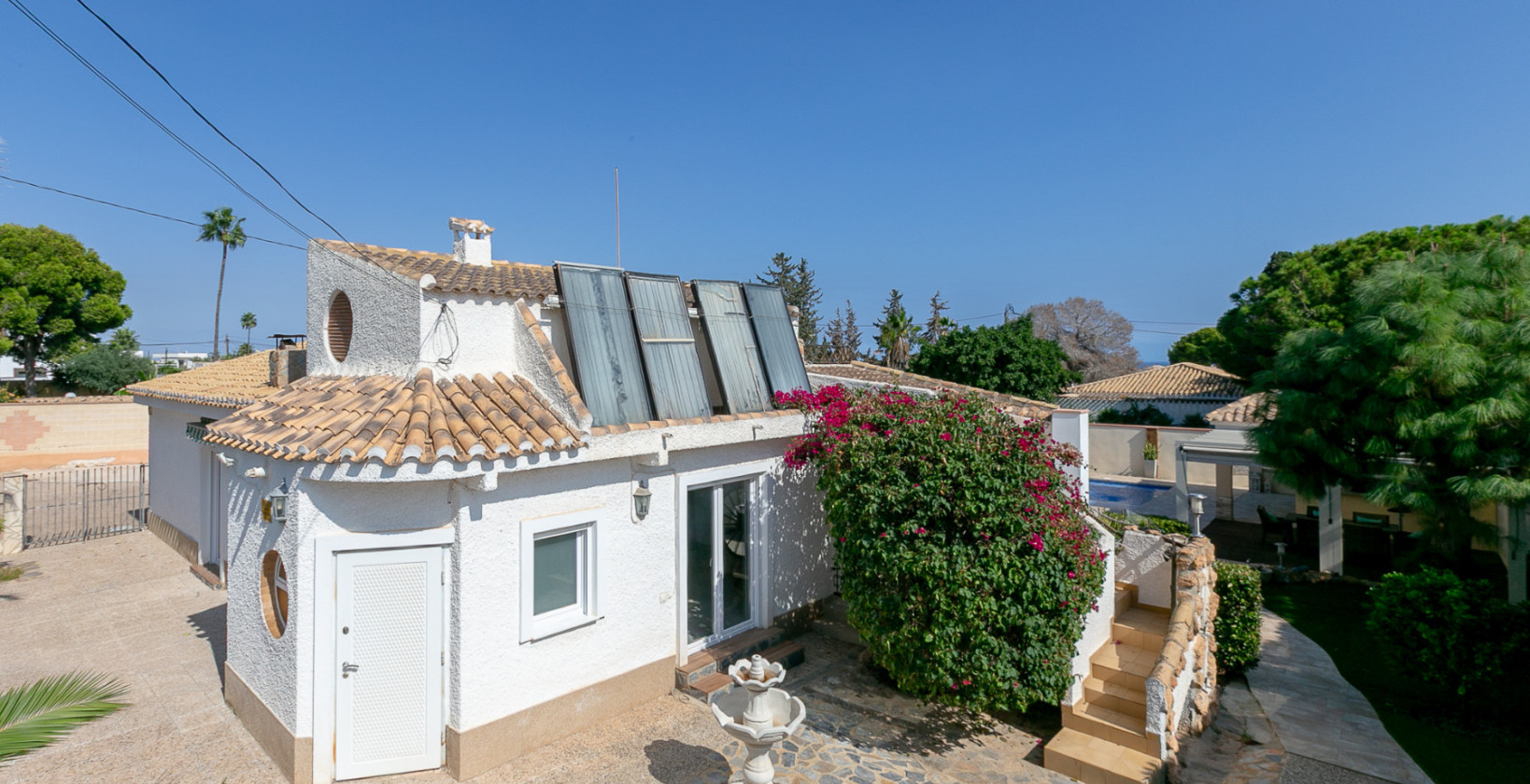 Återförsäljning - Villa - Campoamor - Lomas de Don Juan