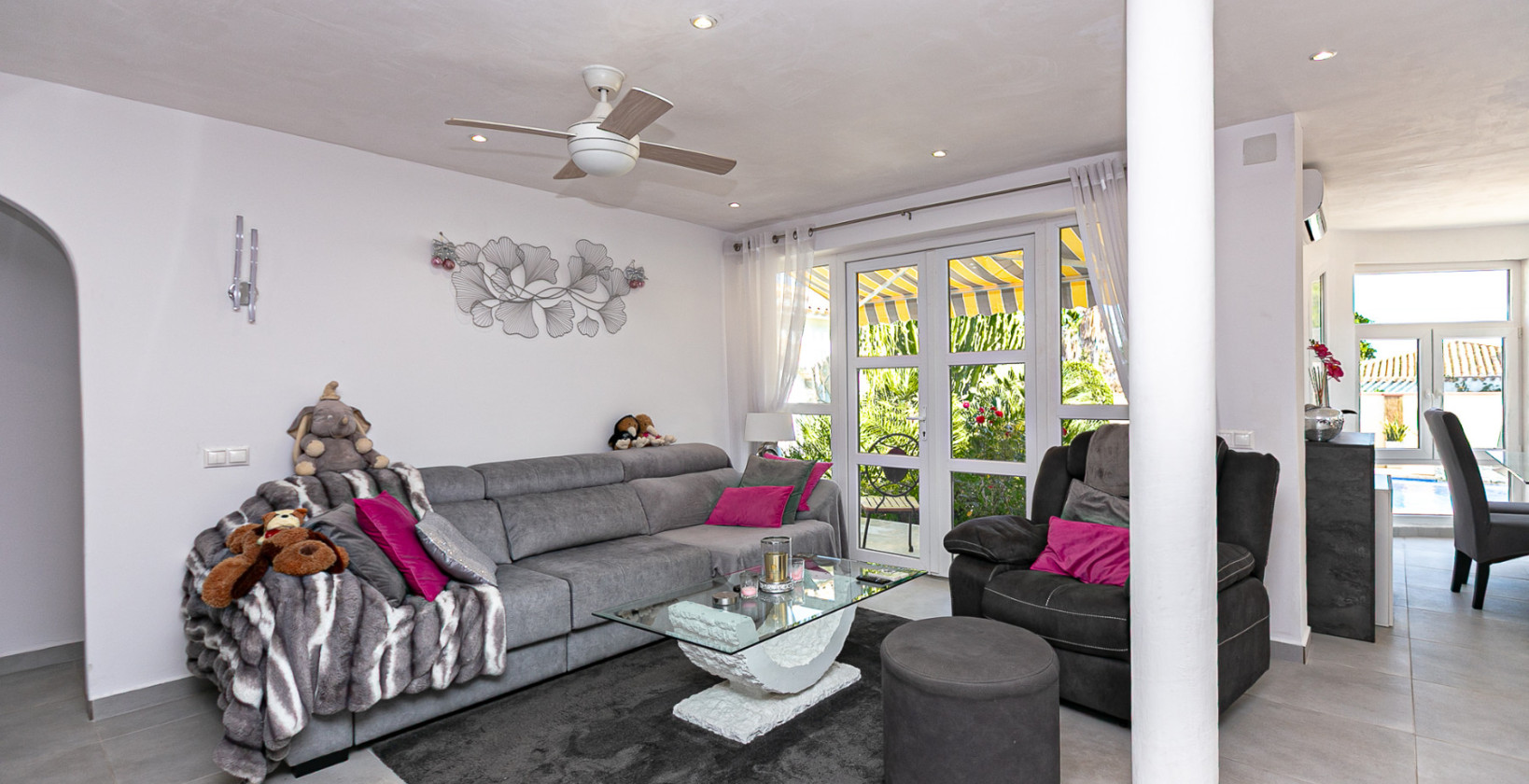 Återförsäljning - Villa - Campoamor - Lomas de Don Juan