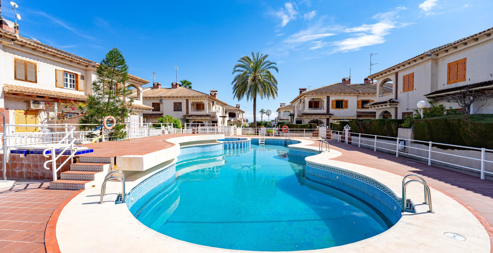 Återförsäljning - Apartamento - Torrevieja - Punta Prima