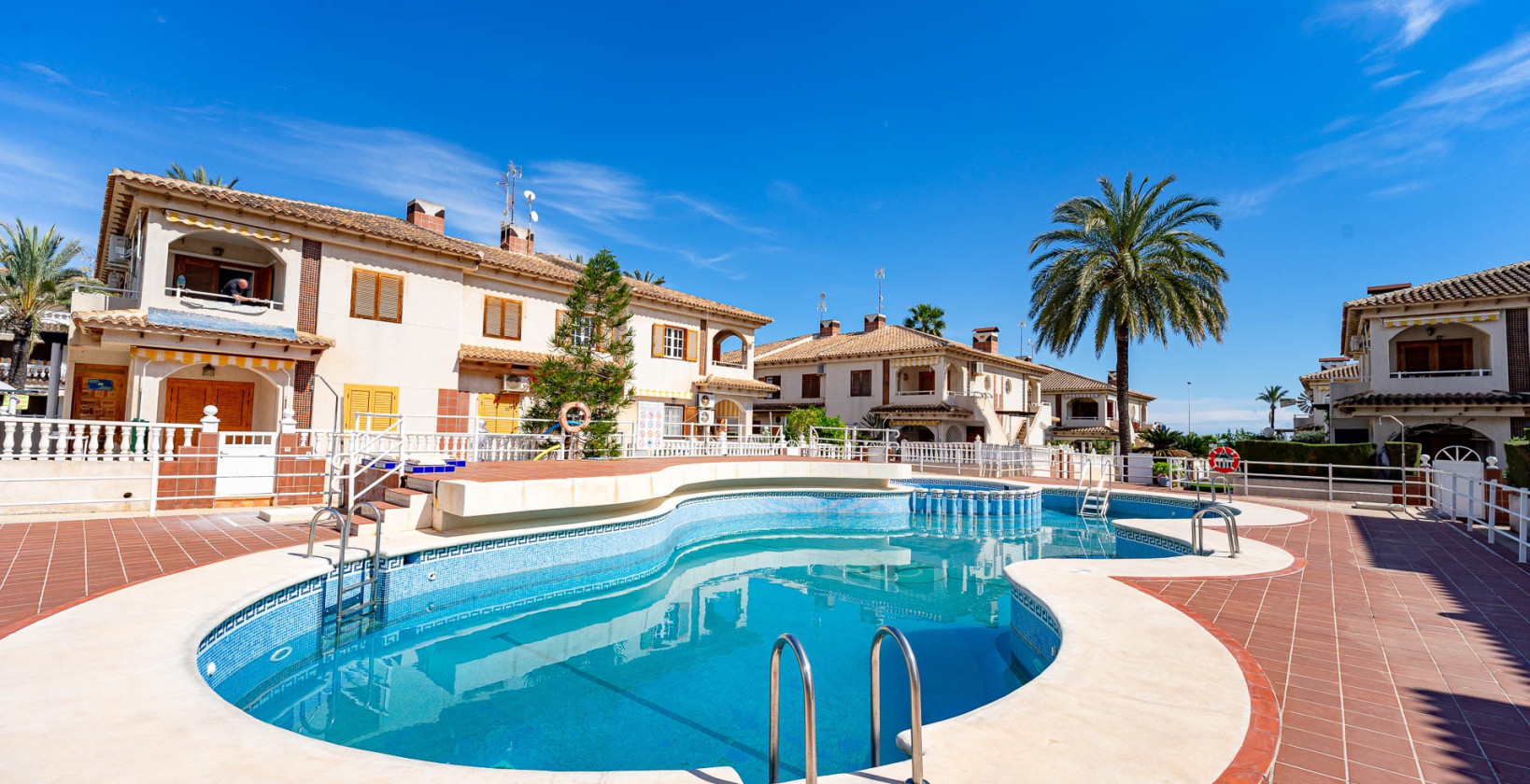 Återförsäljning - Apartamento - Torrevieja - Punta Prima