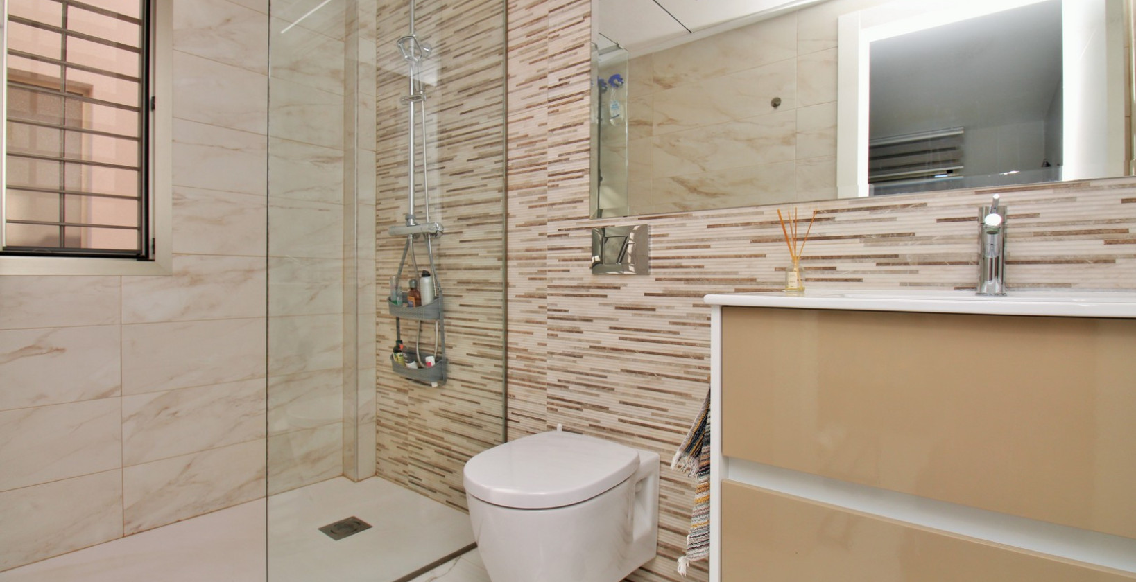 Reventa - Chalet - Villamartín - Villamartin