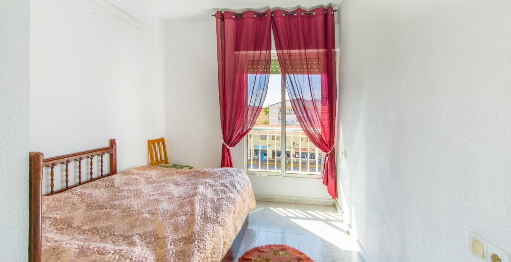 Resale - Apartment / flat - Torrevieja - Estacion de autobuses