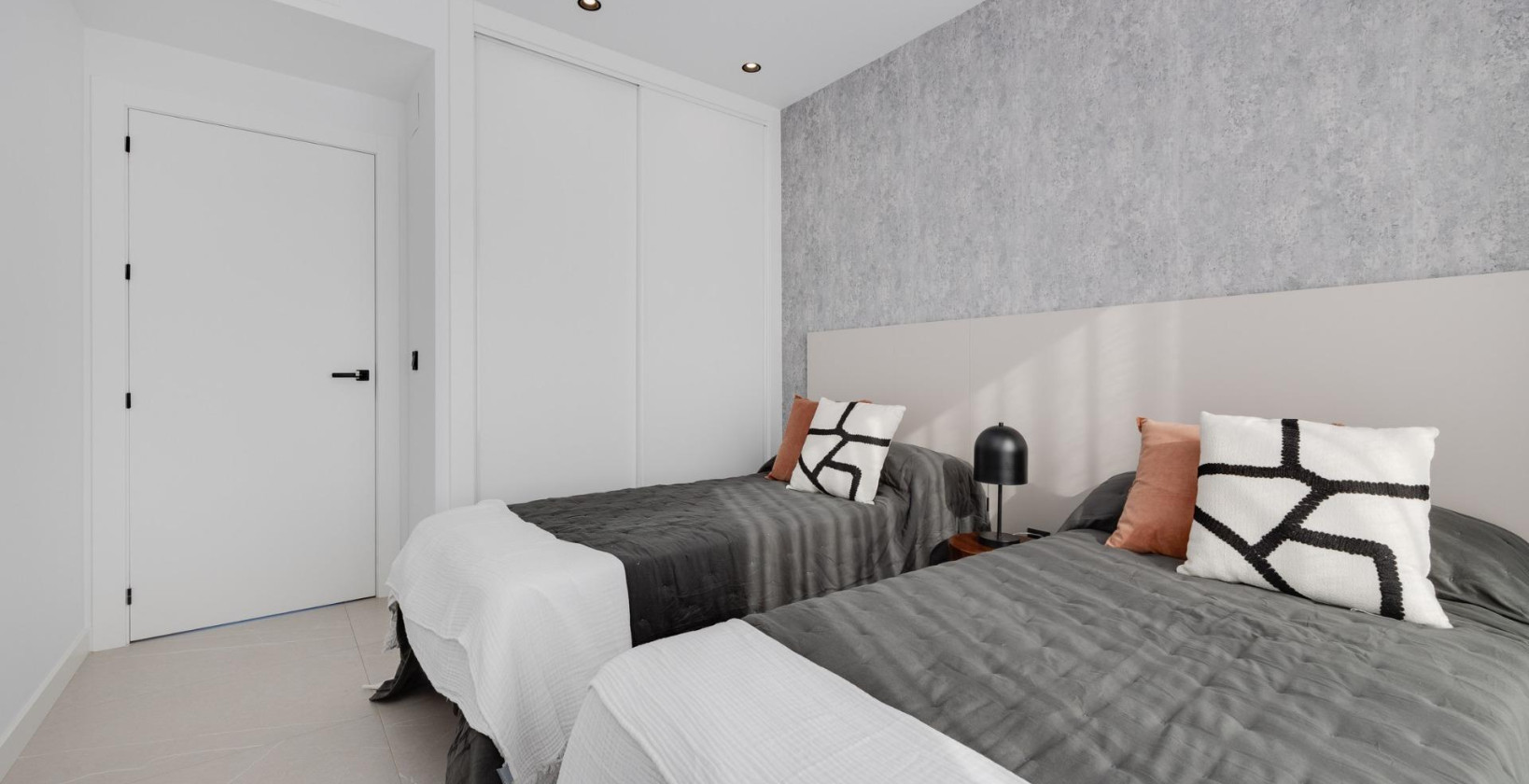 Nueva construcción  - Chalet - Torrevieja - Sector 25