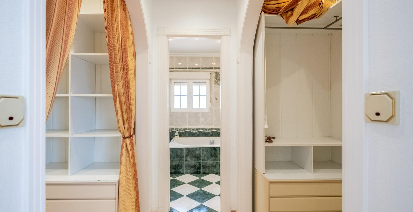 Reventa - Chalet - Torrevieja - El chaparral