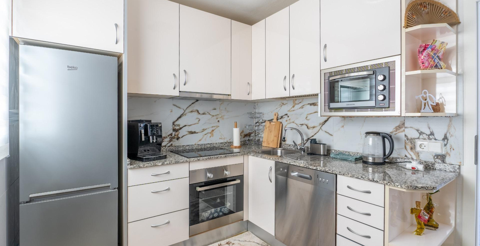 Resale - Villa - Torrevieja - Los Balcones - Los Altos del Edén